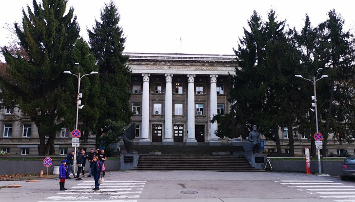 76 младежи от 10 държави ще се обучават в крайдунавския град този семестър