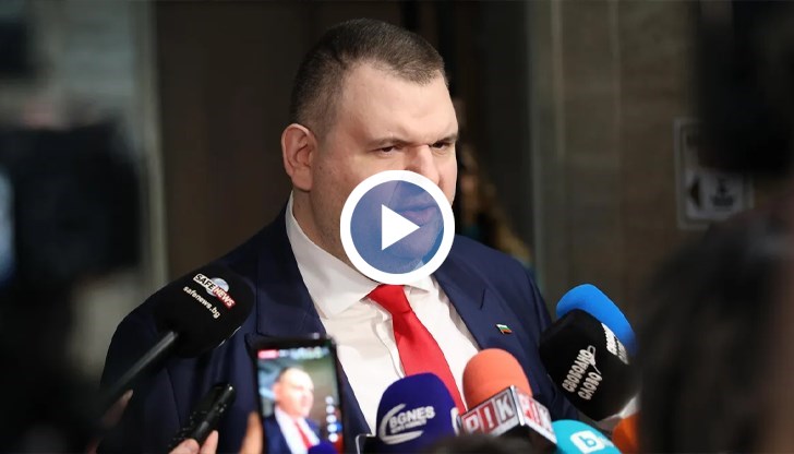 Лидерът на ДПС – Ново начало нарече политическите си опоненти "малки деца", които Борисов постоянно спасява