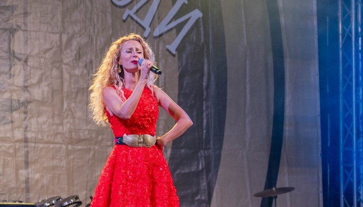 Всички приходи от спектакъла "Гиздава" отиват за млади таланти