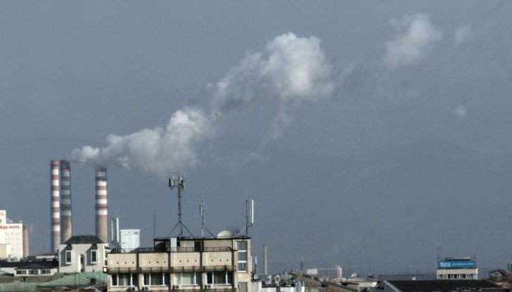 Въпреки финансовата криза, дружеството планира 10% увеличение на заплатите на всички служители