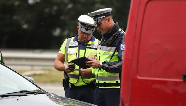 Майка от Варна публикува списък след 10-месечна драма със сина си, останал без кола заради безобиден медикамент