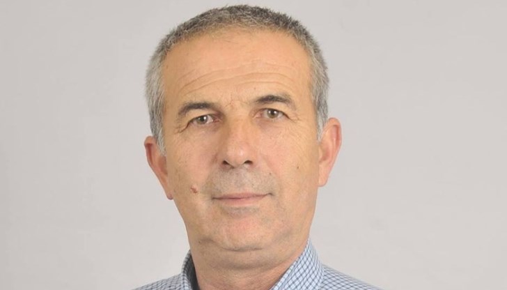 Само преди няколко седмици Петров положи клетва като член на Общинския съвет във Велико Търново