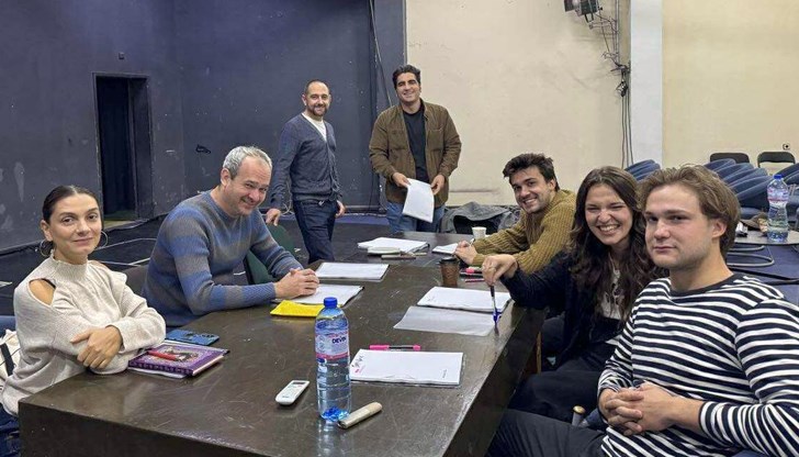 Репетициите започнаха с актьори от трупата на театъра