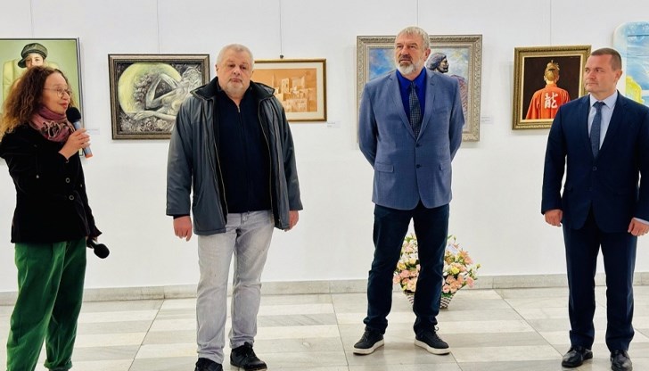 Кметът Пенчо Милков връчи почетен плакет на председателя Николай Колев