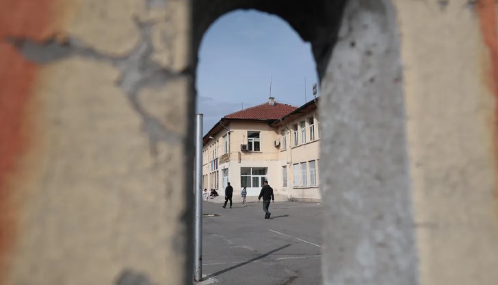 Младежът получи минимум 16 години затвор, докато в България максималното наказание е 5 години