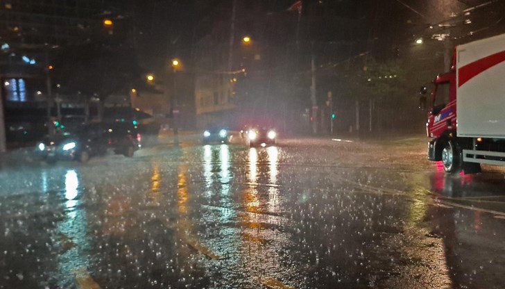 Констанца, Кълъраш и Яломица очакват до 120 литра дъжд на квадратен метър