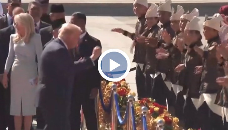 Американският президент е в столицата Куала Лумпур за среща на върха на АСЕАН