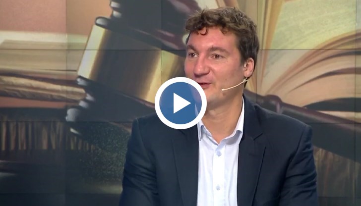 Бившият правосъден министър заяви, че е в ролята на наблюдател на предстоящите избори