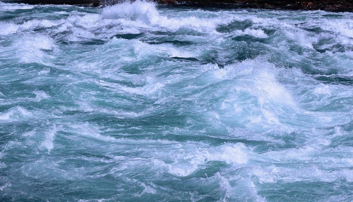 Трафикът в участъка е затруднен