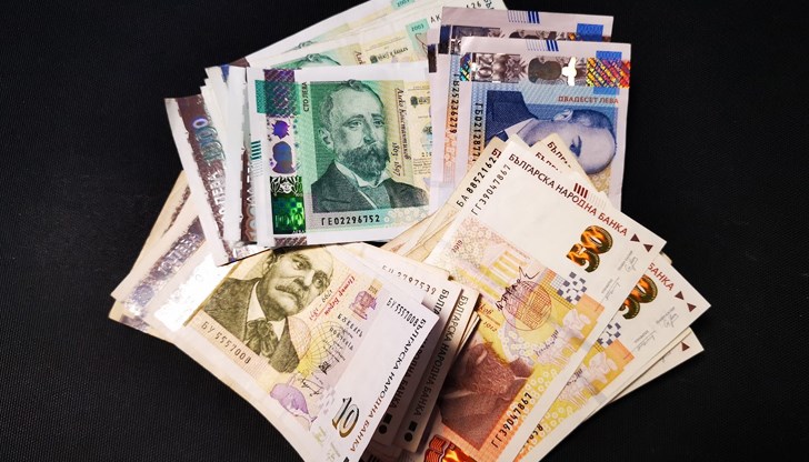 Близо 60% от работещите не получават нужната заплата за издръжка