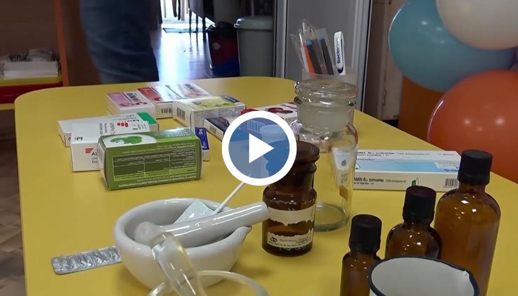 Фармацевти стартират образователна кампания за най-малките в село Мало Конаре