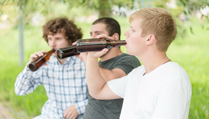 Близо 1 милион души са неактивни, докато бизнесът изпитва глад за кадри