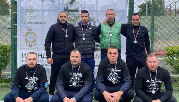 Отборът на РДГП - Русе завоюва сребърен медал сред 35 отбора в надпреварата, посветена на загиналите служители на МВР