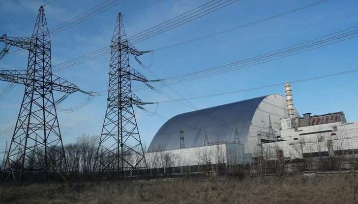 Ключовото съоръжение, което изолира разрушения четвърти блок и предотвратява изпускането на радиоактивни материали, остана без захранване