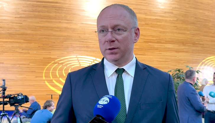 Евродепутатът от Възраждане видя двойни стандарти в обсъждането, предизвикано от