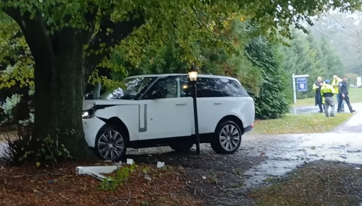Актьорът обясни във видео, че е бил засечен на пътяАктьорът