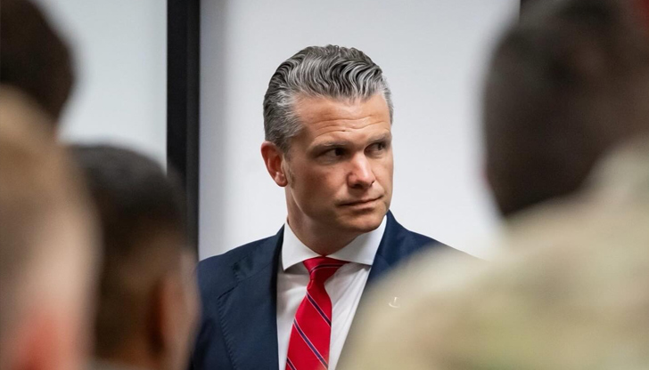 Пукнатина в предното стъкло принуди екипажа да прекрати полета от