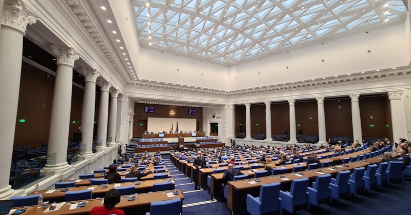 Възраждане води статистиката, Бойко Борисов също отказа да осигурява кворумОбщо