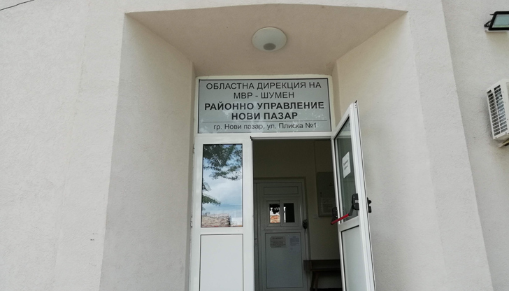 Нападнали 24-годишен мъж и потрошили автомобила муПолицаи задържаха 35-годишен мъж