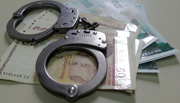 Над 30 души са пострадали от схемата с такса одобрение