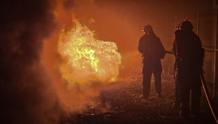 Мащабни пожари избухнаха в Полтава и СумиРусия е извършила поредна