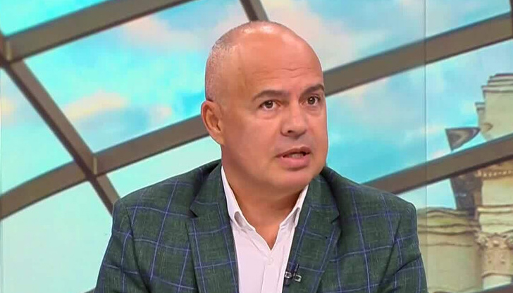 Бившият зам.-председател на БСП смята, че социалистите трябва да напуснат