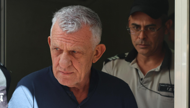 Топконтрабандистът ще търси медицинска помощ в чужбинаСофийският градски съд разреши