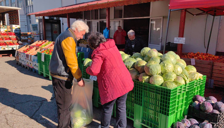 Цената на кьосето е 1,20 лева, но търговията на Плодекс