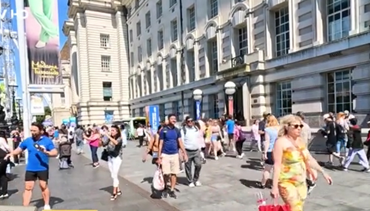 Откраднаха над 80 000 телефона за година, изпращат ги в