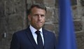 Еманюел Макрон: Украйна се нуждае от силна армия без лимити