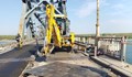 Спират напълно движението по Дунав мост