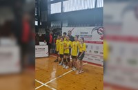 Волейболистите от СУЕЕ - Русе спечелиха купата на турнира "Малки великани"