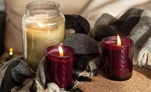 Как любимите ни ароматни свещи замърсяват въздуха у дома