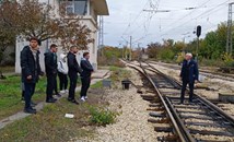 Студенти се запознаха отблизо с работата на жп гарата в Русе