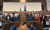 Русенски младежи заеха местата на депутатите в парламента