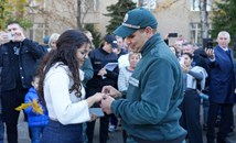 Граничар предложи брак на приятелката си по време на клетва