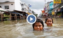 Самолетоносач спасява бедстващи след исторически потоп в Тайланд
