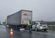 Трафикът се осъществява в една лента в района на Стара