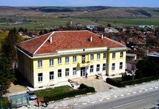 СТРОЙКОНСУЛТ ЕООД спечели поръчка за ремонт на ОУ Христо Ботев Община