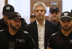 Новоизбраният съдия докладчик насрочи заседание за мярката за неотклонение на 27