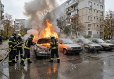 Огнен инцидент с четири коли вдигна на крак пожарнатаТехническа неизправност