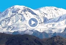 Данните показват натрупване на газове а не на нова магмаВулканът