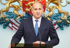 Президентът призовава за незабавно назначаване на особен управител Оправданията на управляващите