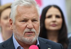 Бившият полски президент смята че войната в Украйна не е