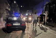 Трима от обвиняемите остават с електронни гривни под домашен арестНови