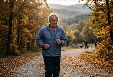 Загубата на миелин и натрупването на протеини са основните виновници