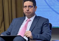 Подуправителят на БНБ предупреди че по високият кредитен рейтинг зависи от