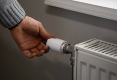 Желаещите за по късно включване трябва да подадат заявление Топлофикация София започва