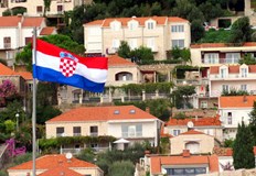 Всеки пети хърватин работи на две места заради високите цениВсеки