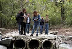 Застрояване на речни легла и липса на кадастрални данни са